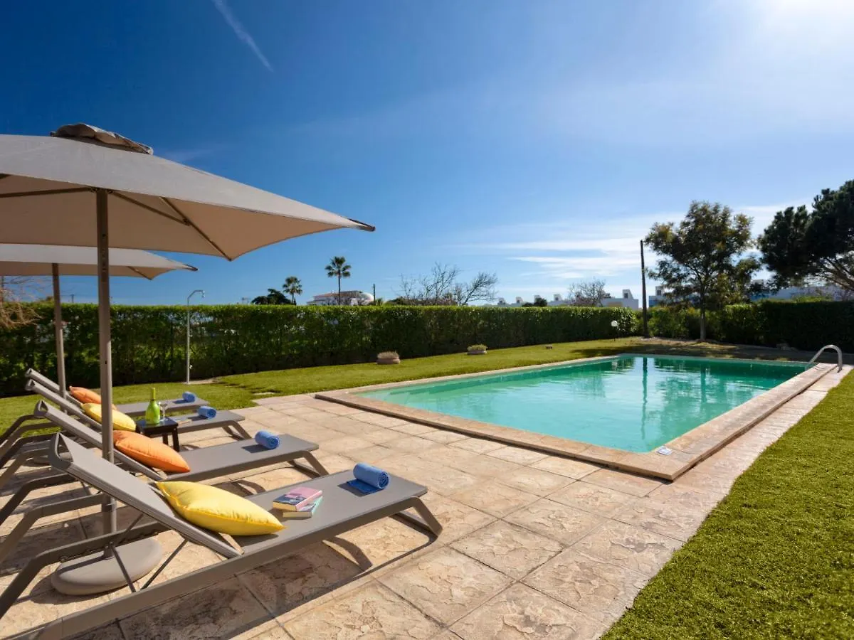 Villa Almond Tree By Interhome Porches  0*, Porches (Algarve)